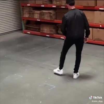 Clean and Complicated leg movements!
