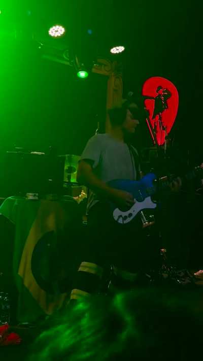 Went to my first Mac DeMarco show last night. It was life changing.
