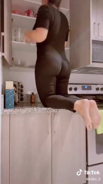 A MILF if I ever seen one