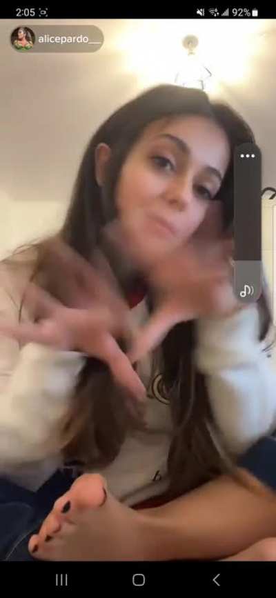 Aliceparado__ should I post the 5min video?
