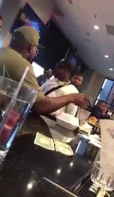 How can he slap?!