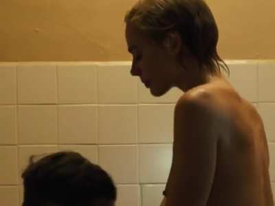 Margot Robbie 