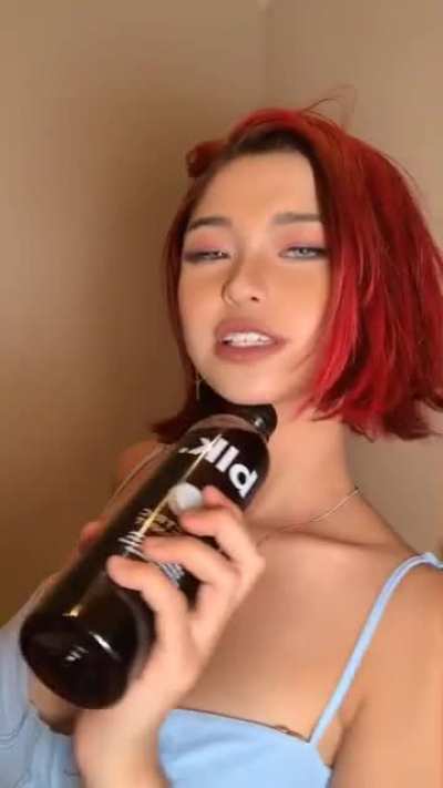 Jeila Dizon