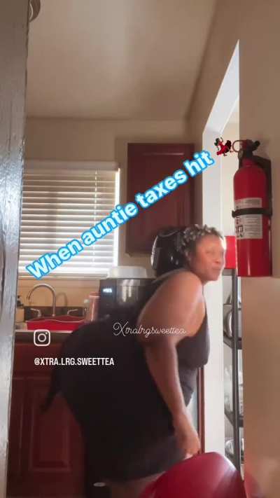 @xtra.lrgg.sweettea @xtra.lrg.sweettea Cheytoria keep making the continents drifts from one another with each step made.