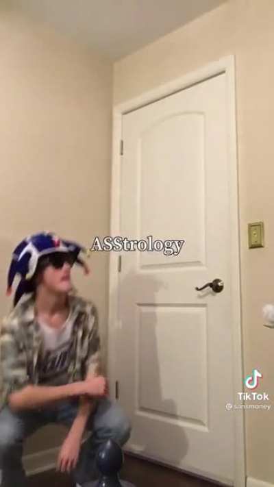 Asstrology (espero que no sea repost)