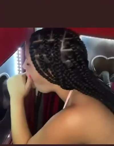 Her name 😩please