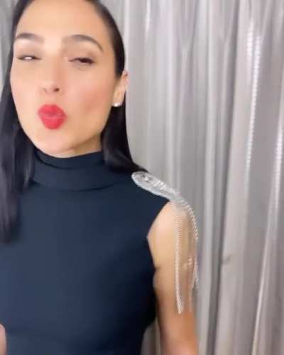 Gal Gorgeous