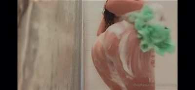 First part of Bath vid. Click &ldquo;redgifs&rdquo; above for sound