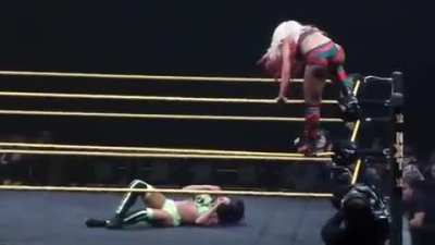 Mo NXT Bliss
