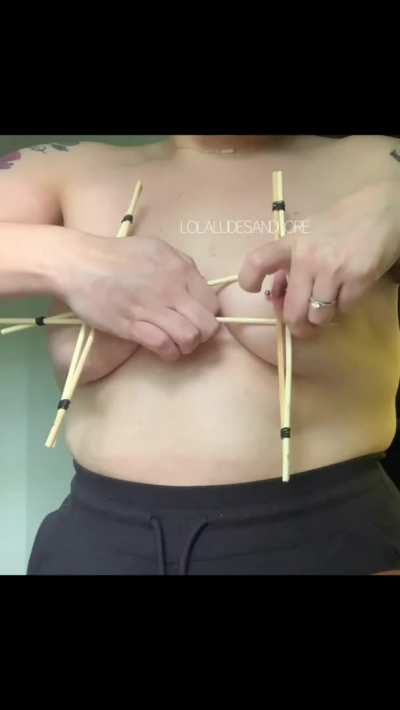 [F] started my project topless in the garage because i decided to cut the ends off 4 skewers so they would LoOk FaNcY... only for me to start applying them and realizing I will need 6 🫠 enjoy!