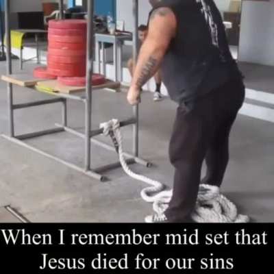 😭