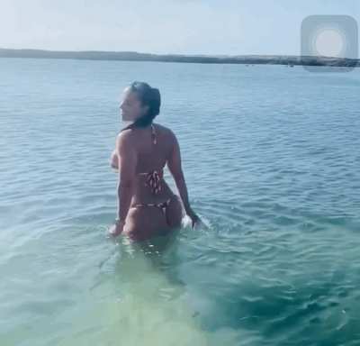 Ass @ beach