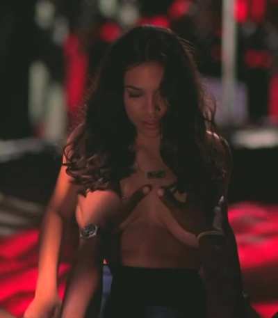Rosario Dawson