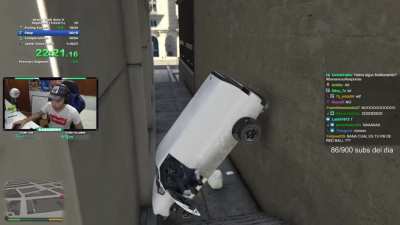 holaa, hice una compilacion de los mejores momentos en gta v, tambien lo sub&iacute; a yt, mi canal es deathfootage, creo que no tiene copy asi q si bana lo ves lo podes ver en stream.