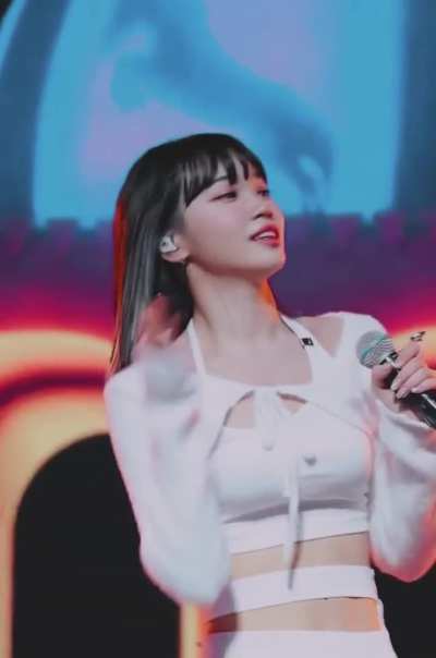 Chaewon of LE SSERAFIM