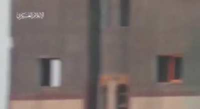 Hamas fighters snipe an IDF soldier who is eating a bag of chips