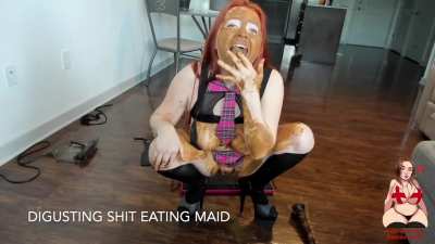 Disgusting Shit Eating Maid 🤎🍑🤛🏻💩🤮👅👩🏻&zwj;🦰