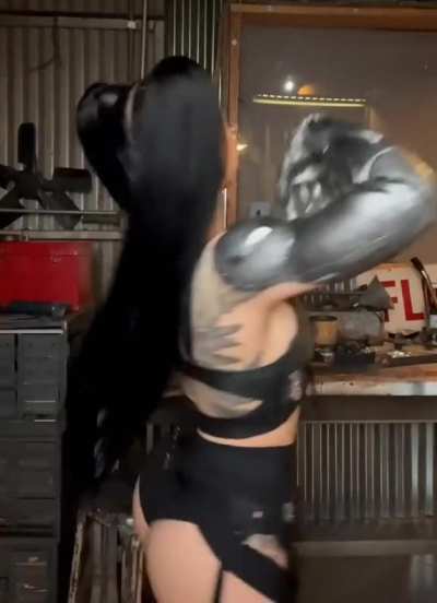 Babe in black