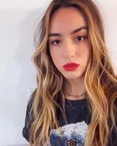 Chloe Bennet 