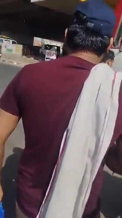 Kalesh b/w Bus driver, conductor &amp;amp; Passangers over a bus stoppage at particular place 