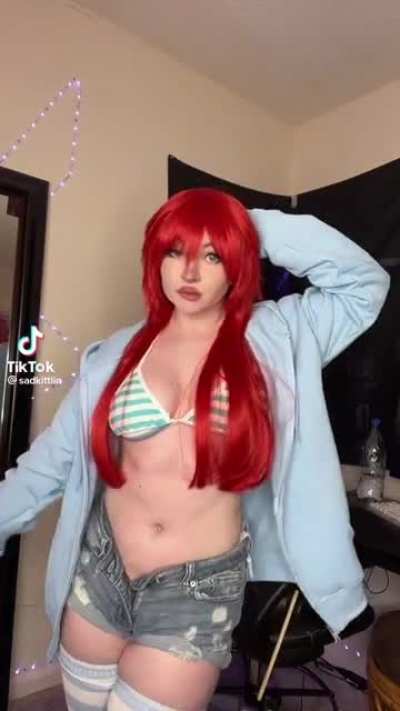 thick alt girl....