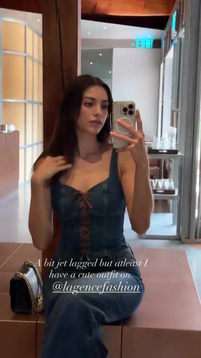 "Cute outfit"