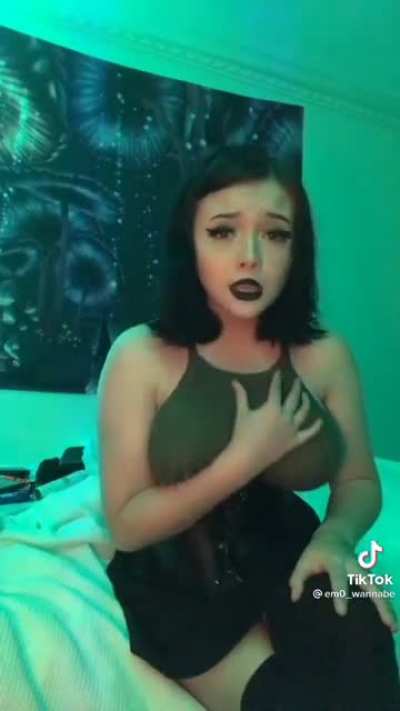 🖤🖤