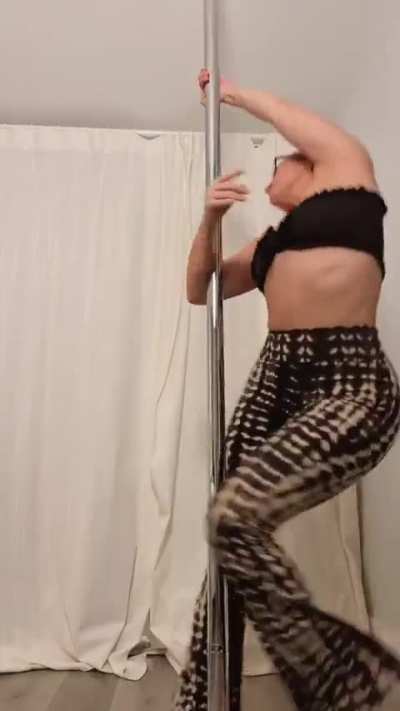 pole dance passion with my flarepants;)