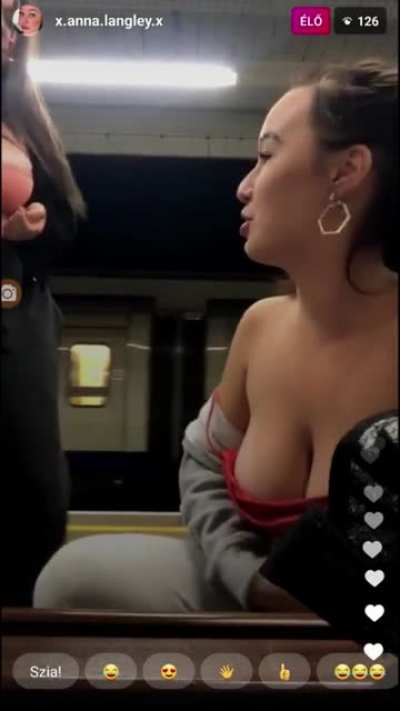 From their 09-20 insta live 2/2