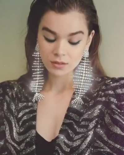 Hailee steinfeld 