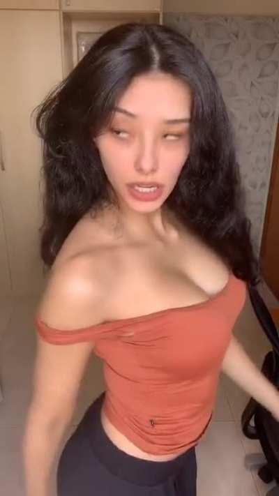 Latin girls seem fun (and crazy)