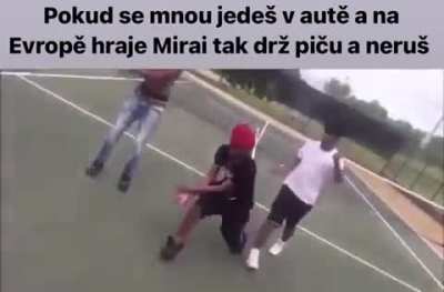 Prav&yacute; Gs v autě jedou Mirai😏