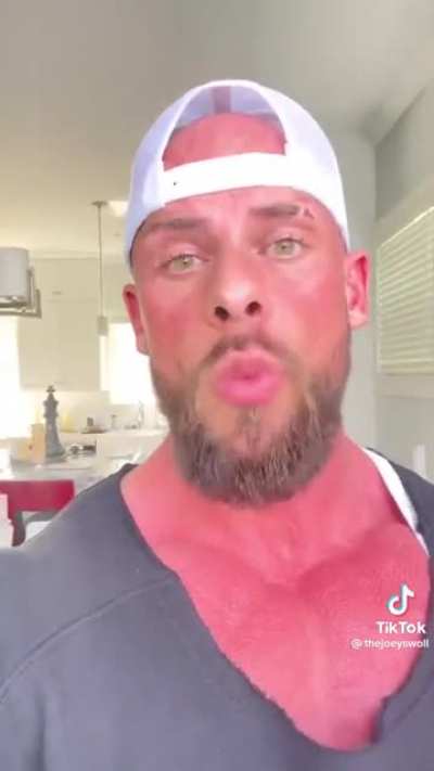 Filiming in a gym does not give you priority over others (thejoeyswoll on tiktok)