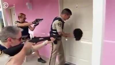 Very intense police raid!