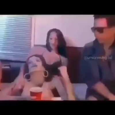 Che gente una pregunta, Cómo me uno al Discord de rod? (Soy sub) PD: Siguen dando risa estos memes?
