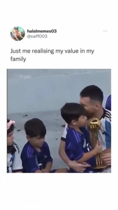 Roo rha hu 😭