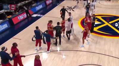 [Highlight] Porter shoves Nurkic on his way back to the bench