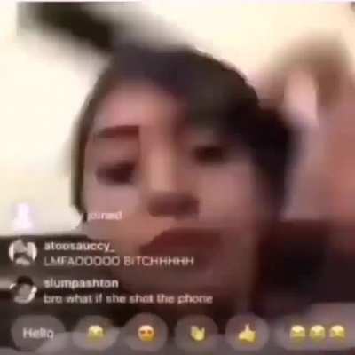 😈