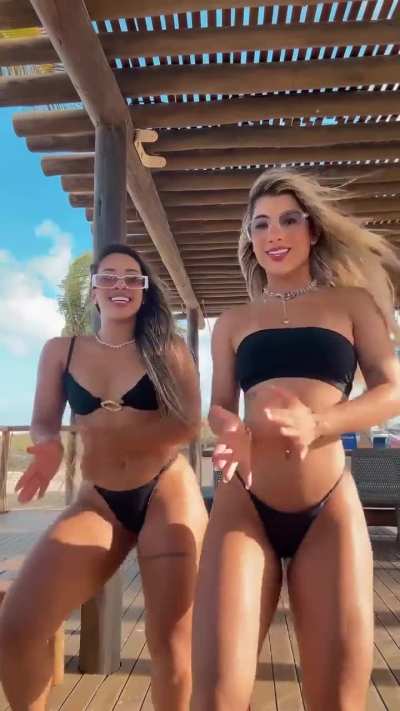 Tamires & Gabrielly