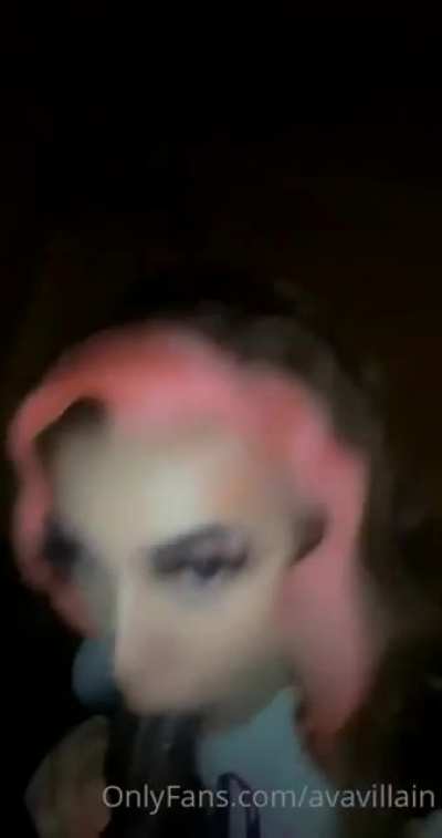 Here&rsquo;s some shit for freeeee