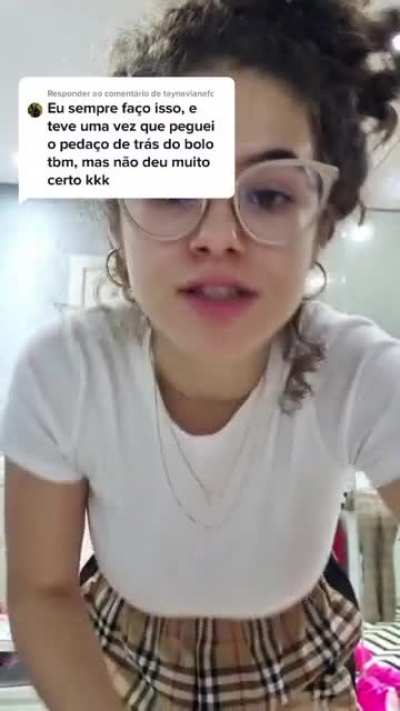 N&oacute;s queremos comer a parte de tr&aacute;s tamb&eacute;m, mais peito a&iacute;