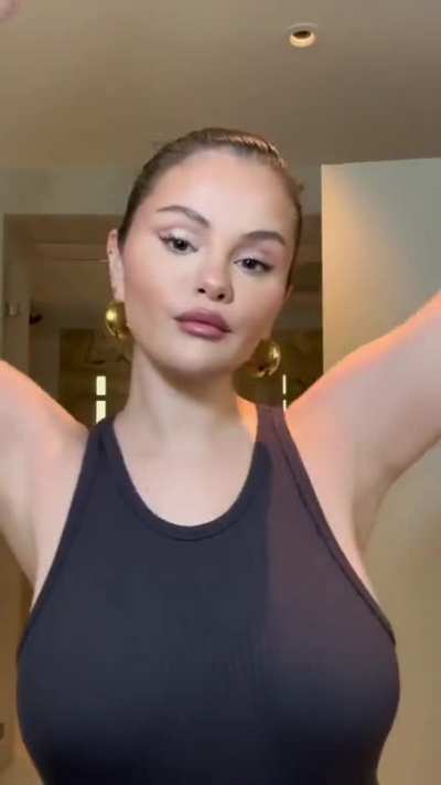 Selena Gomez is just perfect