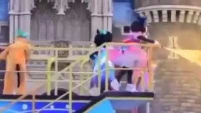Micky mouse firehouse