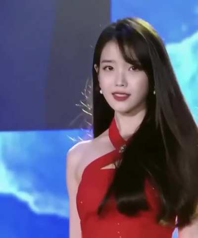 she&rsquo;s just so beautiful i-🥺❤️