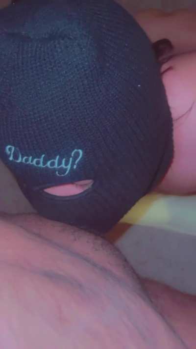 I love deepthroating Daddy’s cock & making him moan 💕😍