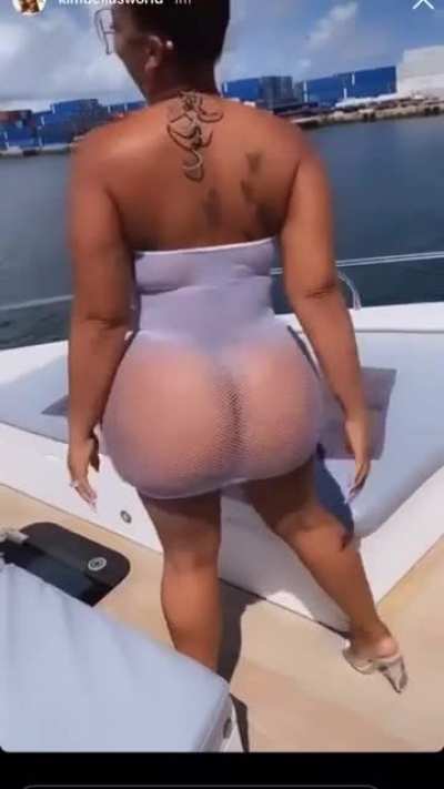 Kimbella 🥵