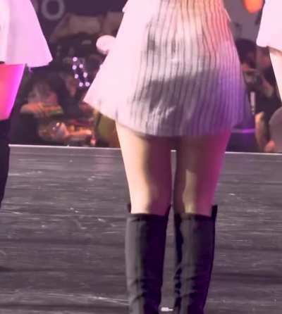 Guess dat 🍑...