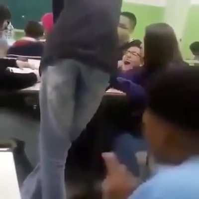 Escola p&uacute;blica &eacute; o melhor lugar do Brasil