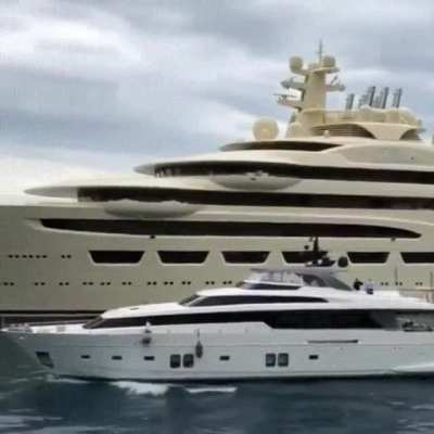 Millionaire vs Billionaire