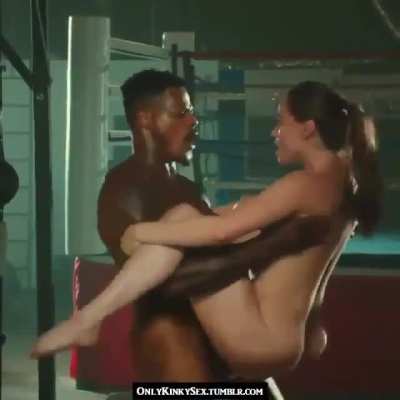 Tori getting drilled and quivering